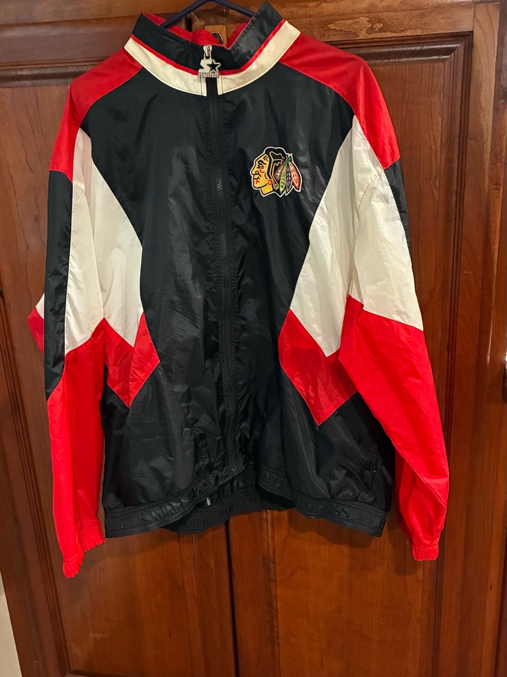 Vintage 90’s Starter Chicago Blackhawks jacket full-zip windbreaker